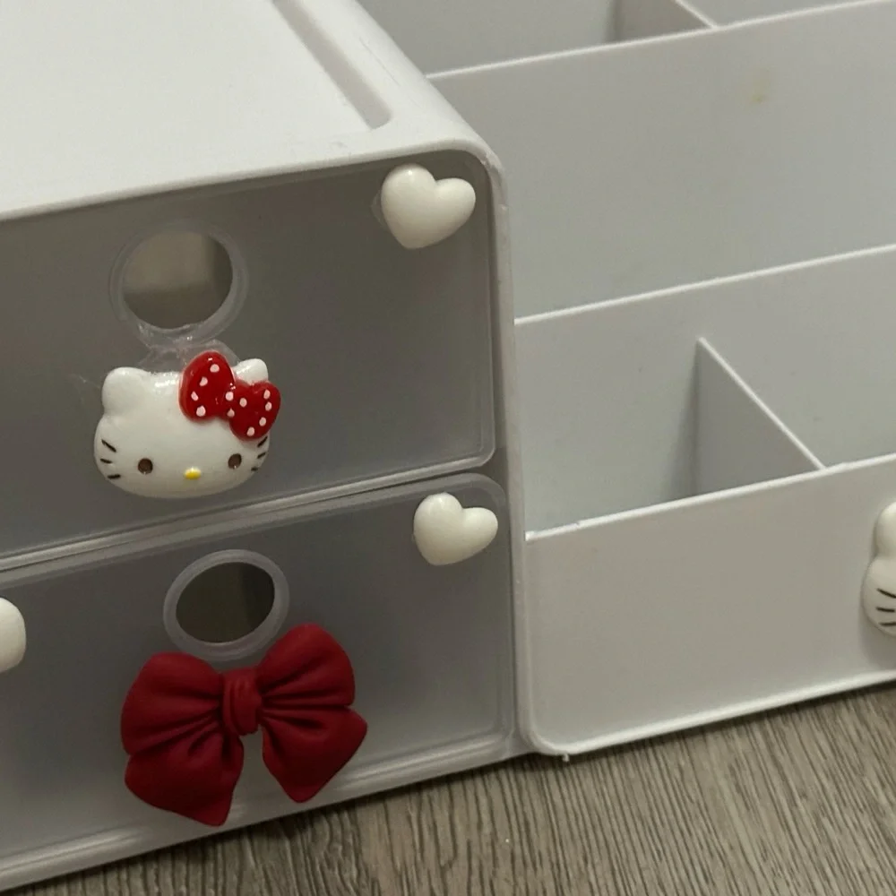 Hello Kitty White and Pink Organizer Set